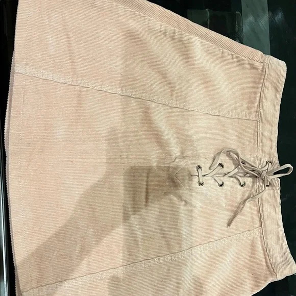 Forever 21 skirt - Picture 2 of 5